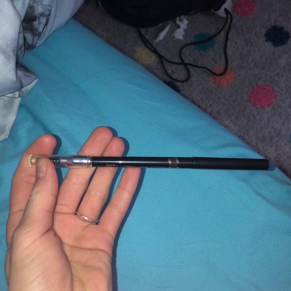 billion dollar brows universal brow pencil